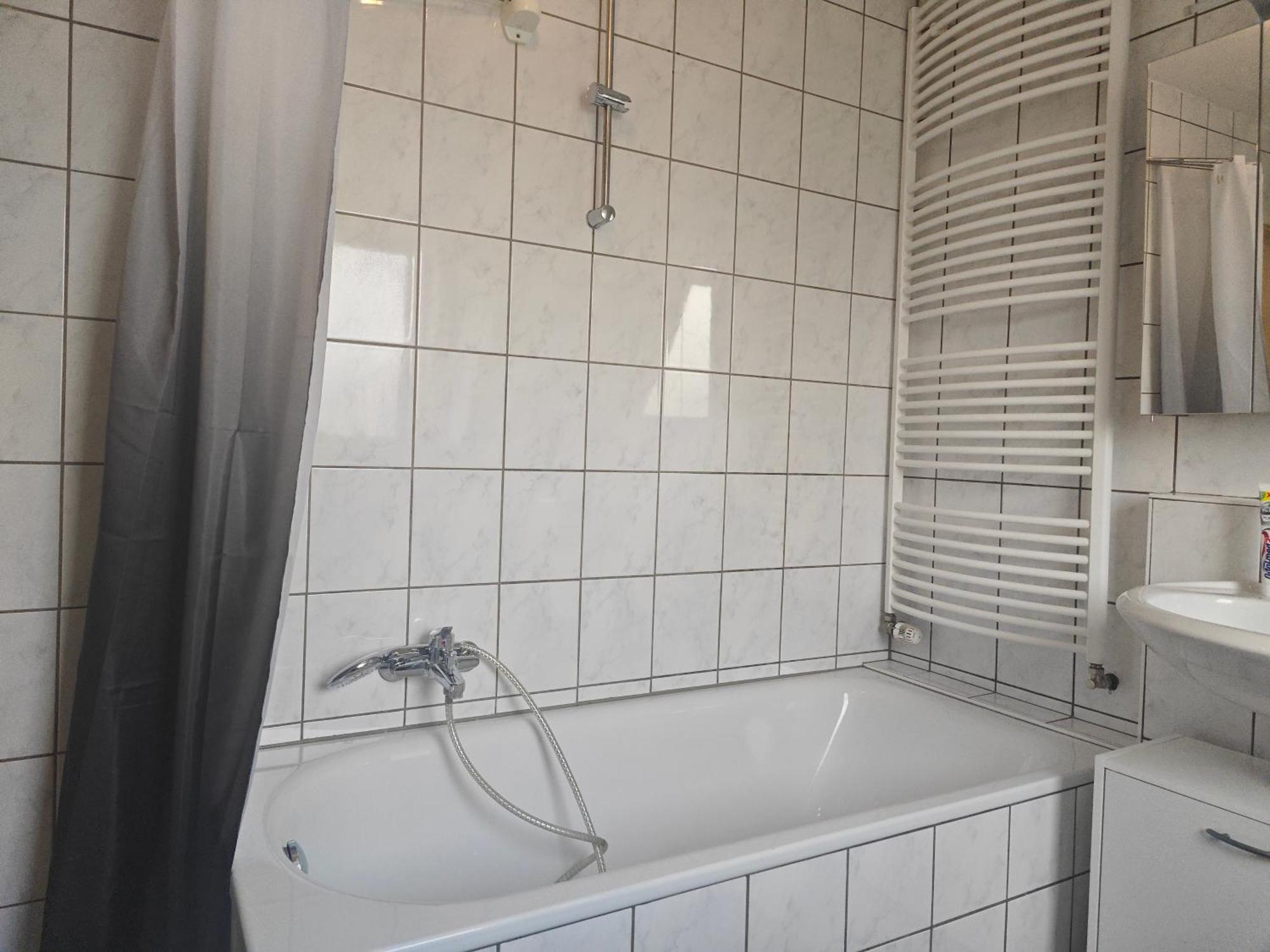 Work And Stay Eschweiler 80 Qm 5 Betten 2 Schlafzimmer,Neu Zewnętrze zdjęcie